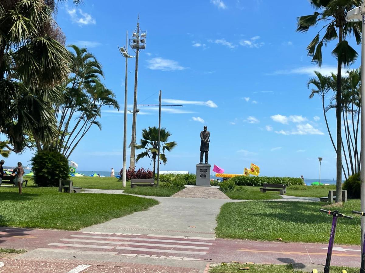 Praia Gonzaga, Santos Extérieur photo